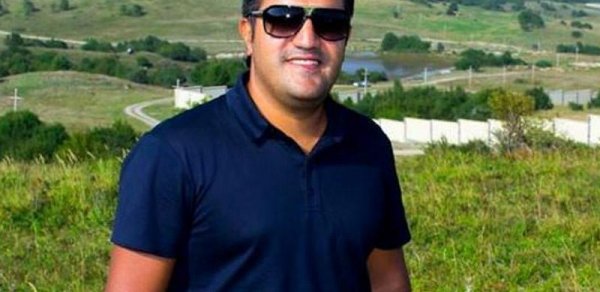 Zeynəb Xanlarovanın oğlu: "Ailəmizə şər atırlar"