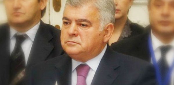 Nazirin qohumları haqda şok məlumatlar