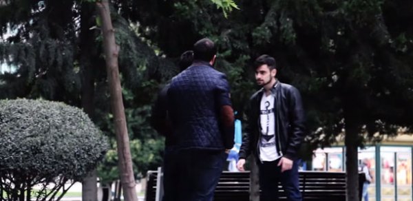 Bakıda oğlanlarla tanış olmaq istəyən 
