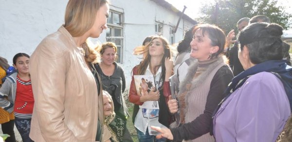 Qənirə Paşayeva:"10 il əvvəl bu yola sizin xeyir-duanızla çıxdım" - FOTOLAR