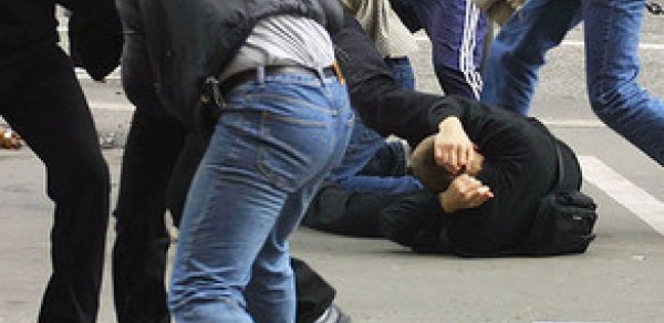 Şəmkirdə qonşular arasında kütləvi dava bir nəfərin bıçaqlanması ilə bitib