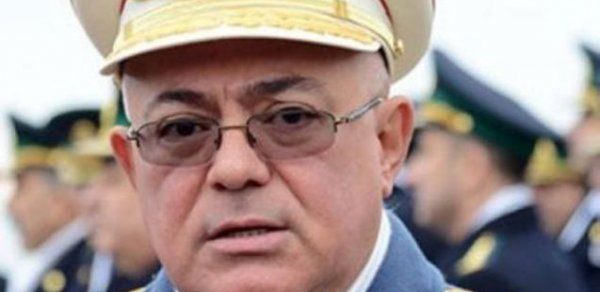 Gömrük məntəqisinin rəisi işdən çıxarıldı