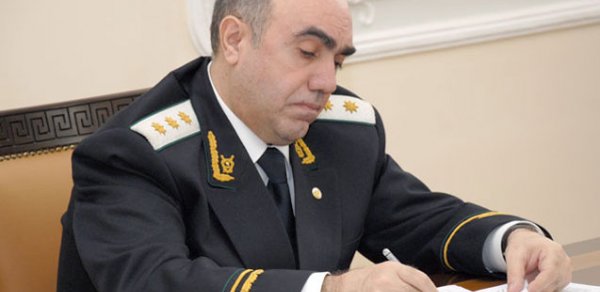 Elşad Abdullayevin qardaşı prokurorluqdan qovuldu