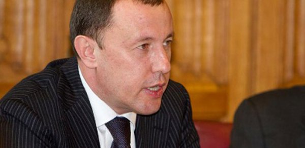 Cahangir Hacıyev prezident postundan istefa vermir