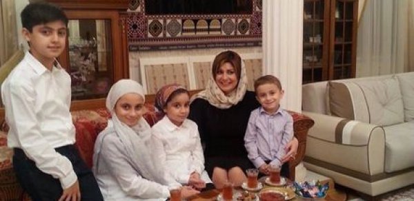 Rövşanə şeyxin evində -  FOTO
