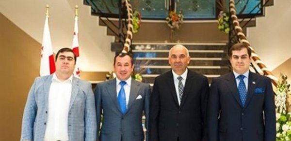 Vasif Talıbovun oğlu deputat seçilib