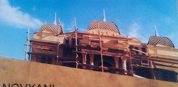 İcra başçısının oğlunun qızlarla şəkilləri yayıldı -  FOTOLAR