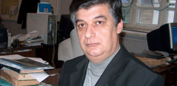 Millət vəkilinə ağır itki