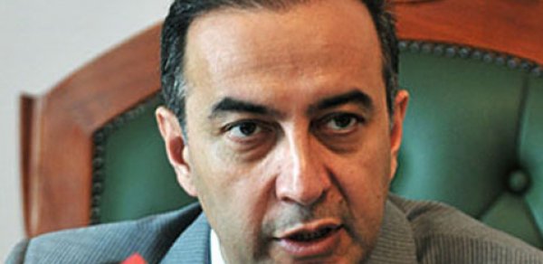 İşdən çıxarıldığı xəbəri yayılan nazir müavini haradadır?