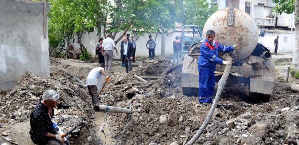 Bakıda kanalizasiyadan indiyədək 50-dək uşaq cəsədi çıxarılıb - VİDEO