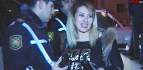 Təranə sərxoş halda saxlanıldı, polislə dalaşdı -  VİDEO