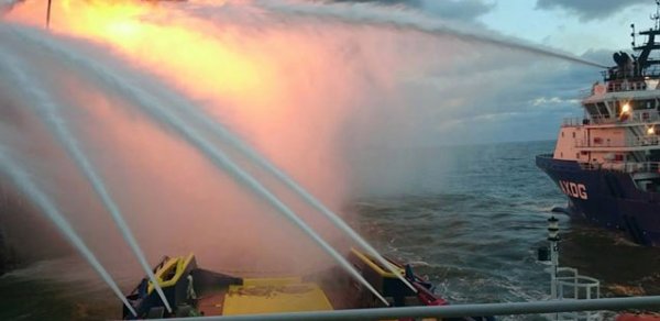 İtkinlərin axtarışına dalğıclar qoşuldu - Yanğın davam edir