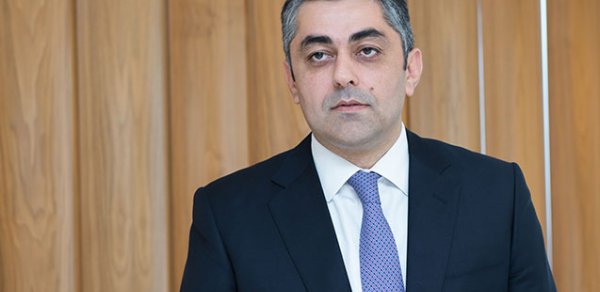Ramin Quluzadə Misir Mərdanovun qardaşını işdən çıxardı