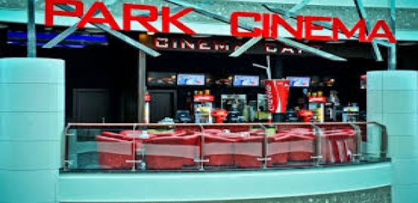 Park Cinemadan Heydər Əliyevin xatirəsinə sayğısızlıq - FOTOLAR