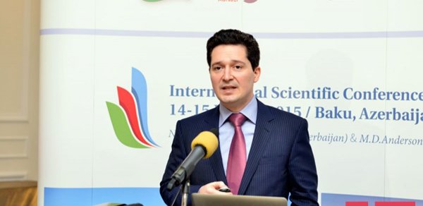 Əziz Əliyev rektor təyin olundu