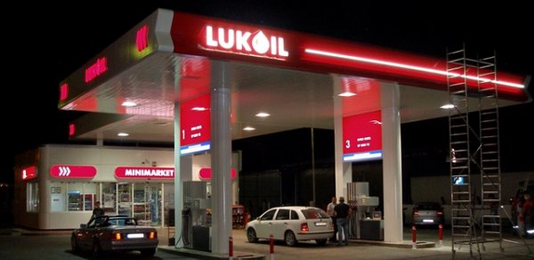 Sürücülərə sayğacsız aparatla kələk gəlirlər - “Luk oil”da dava