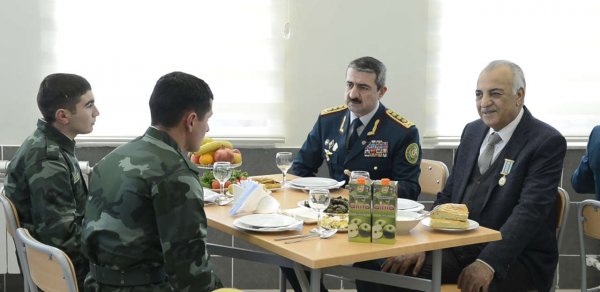 “Azərsun Holdinq”dən örnək davranış - FOTO