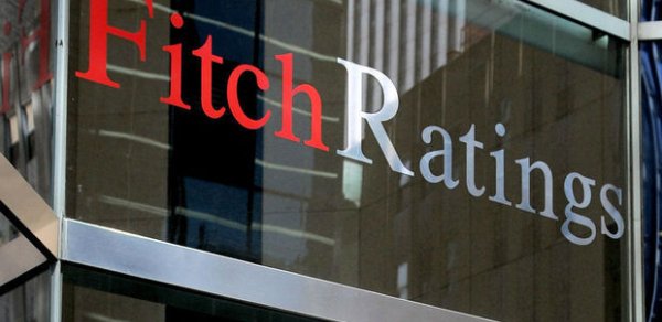 Beynəlxalq reytinq agentliyi Azərbaycanda bank sektorunun çökəcəyini yazdı