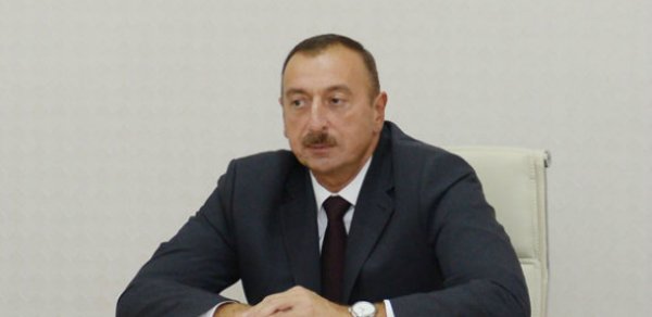 İlham Əliyev dünya azərbaycanlılarını təbrik etdi