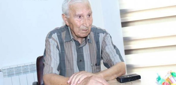 Xalq artistinin səhhəti pisləşdi