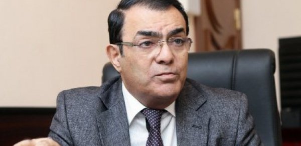 İsrafil İsrafilov “AzDrama”dan çıxarıldı -  Nazirlikdən açıqlama