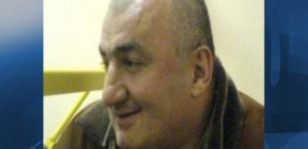 “Ded Xasan”ın qohumunu azərbaycanlı oğrunun gözü önündə döydülər