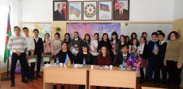 Sumqayıtda “Dövlət atributlarını tanıyaq və tanıdaq!”