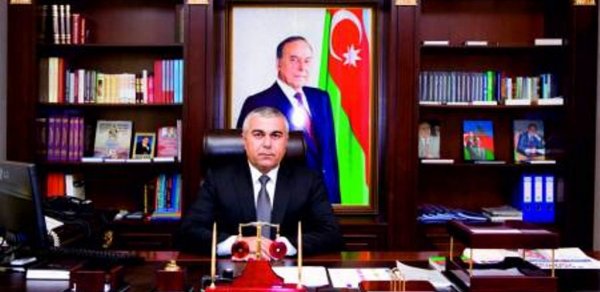 Gədəbəyin icra başçısı devalvasiyadan sonra ölkəni tərk etdi - Montoneqroya getdi