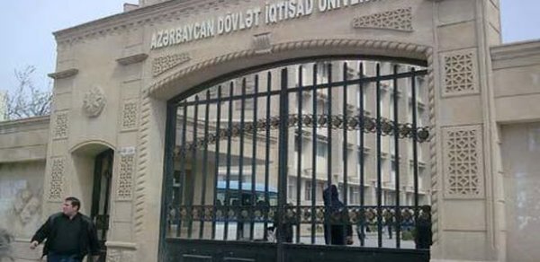 İqtisad Universitetində yaşlı dosentlər işdən - ÇIXARILACAQ
