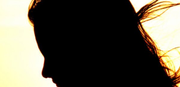 21 yaşlı qız yoxa çıxıb, evdə qan izləri tapılıb