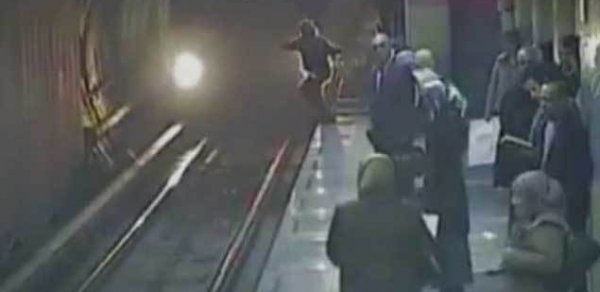 Metroda intihar edən şəxsin kimliyi bilindi