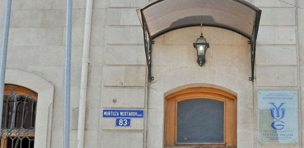 Yuğ Teatrının binası söküləcək