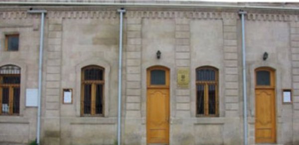 “YUĞ” teatrının binası sökülür? – AÇIQLAMA 