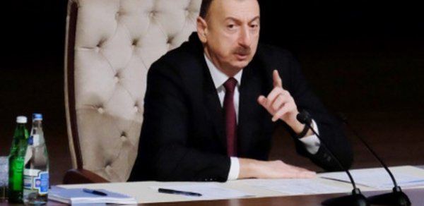 “Məmurlar elə bilməsinlər ki, xüsusi statusları var…”