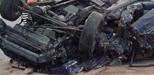 Bakı yaxınlığında “Lexus“ aşdı - Ölən var