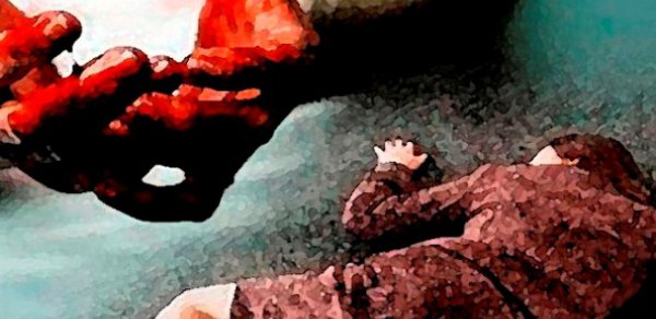 23 yaşlı oğlan sevgilisini bıçaqladı