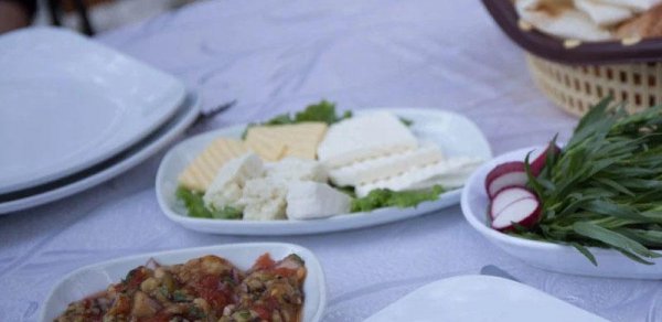 "Şahdağ"ın qiyməti ilə "dodaq uçuqladan" pendiri - FOTO