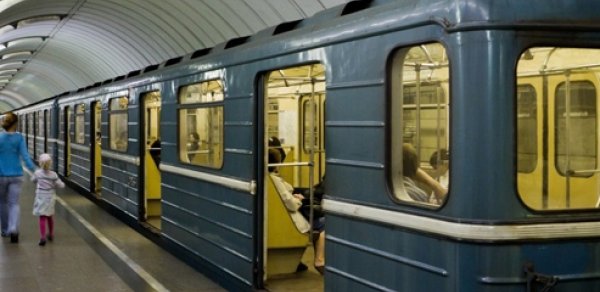 DTX “metroya bomba qoyacağam” deyən şəxsi tutdu