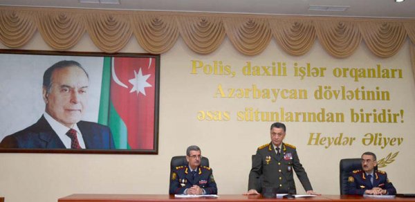 Ramil Usubov "uçastkovıy"ların işinə qiymət verdi