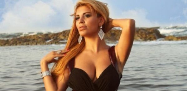 "Tanınmış iş adamı mənə bir gecə üçün 100 min təklif edib" -  Azərbaycanlı müğənni