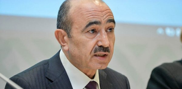 “Nazir zəng vurub deyir ki, bir qəzet təhdid edir…”