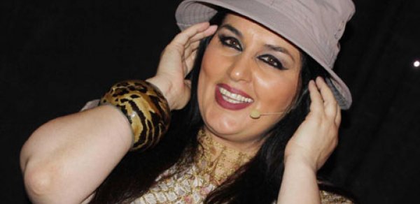 Əcnəbi iş adamına ərə gedən Elza: "gəlinlik geyinəcəyəm"