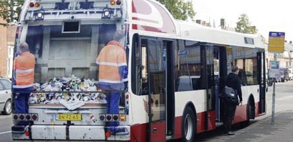 Dünyanın ən kreativ 10 avtobus reklamı -  FOTOLAR