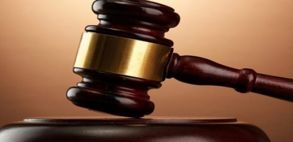 Sabiq rəisin arvadının 150 minlik dələduzluq işi - Məhkəmədə