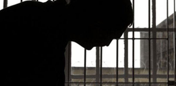 Narkoşəbəkə yaratmaqda ittiham edilən şəxs Azərbaycandan ekstradisiya edildi