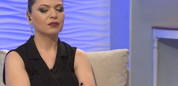 Zümrüd bu səbəbdən ARB TV-dən ayrılıb - TƏFƏRRÜAT