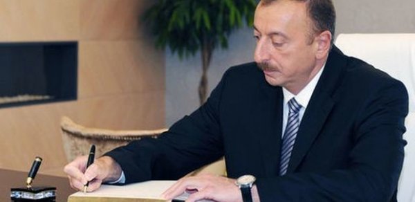 SİYASƏT