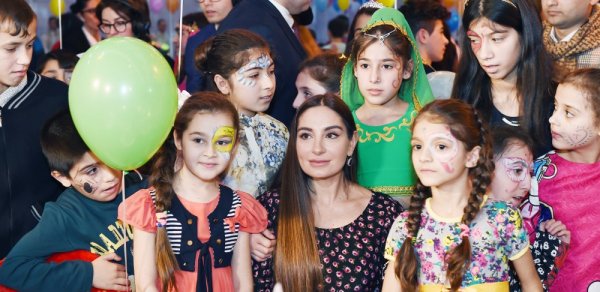 SİYASƏT