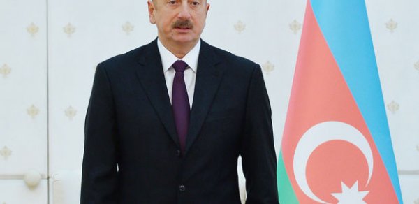 SİYASƏT