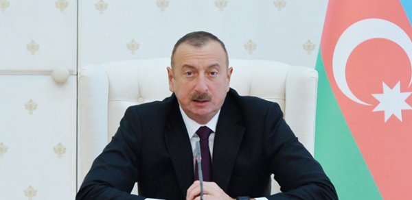 SİYASƏT